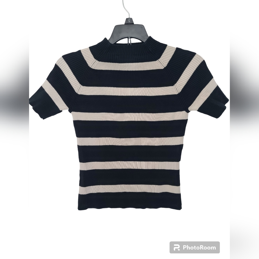 The limited Women's knit Top Size Small
